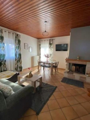 Laki's House Οροφοδιαμέρισμα ��ε σοφίτα